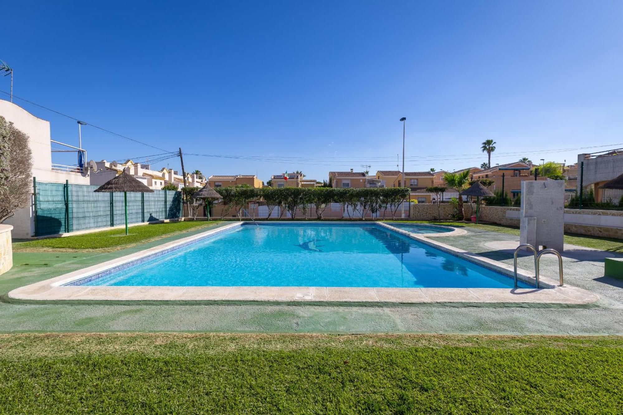 Blue Lagoon By Fidalsa Torrevieja Exterior photo